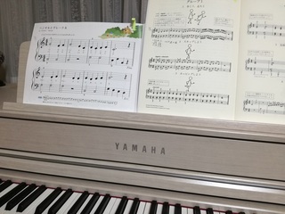 piano2.jpg